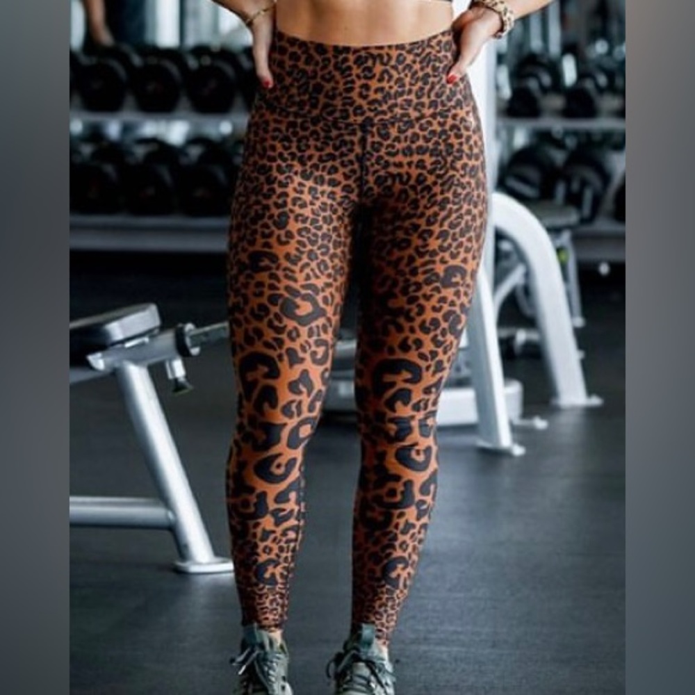 Good American Leggings